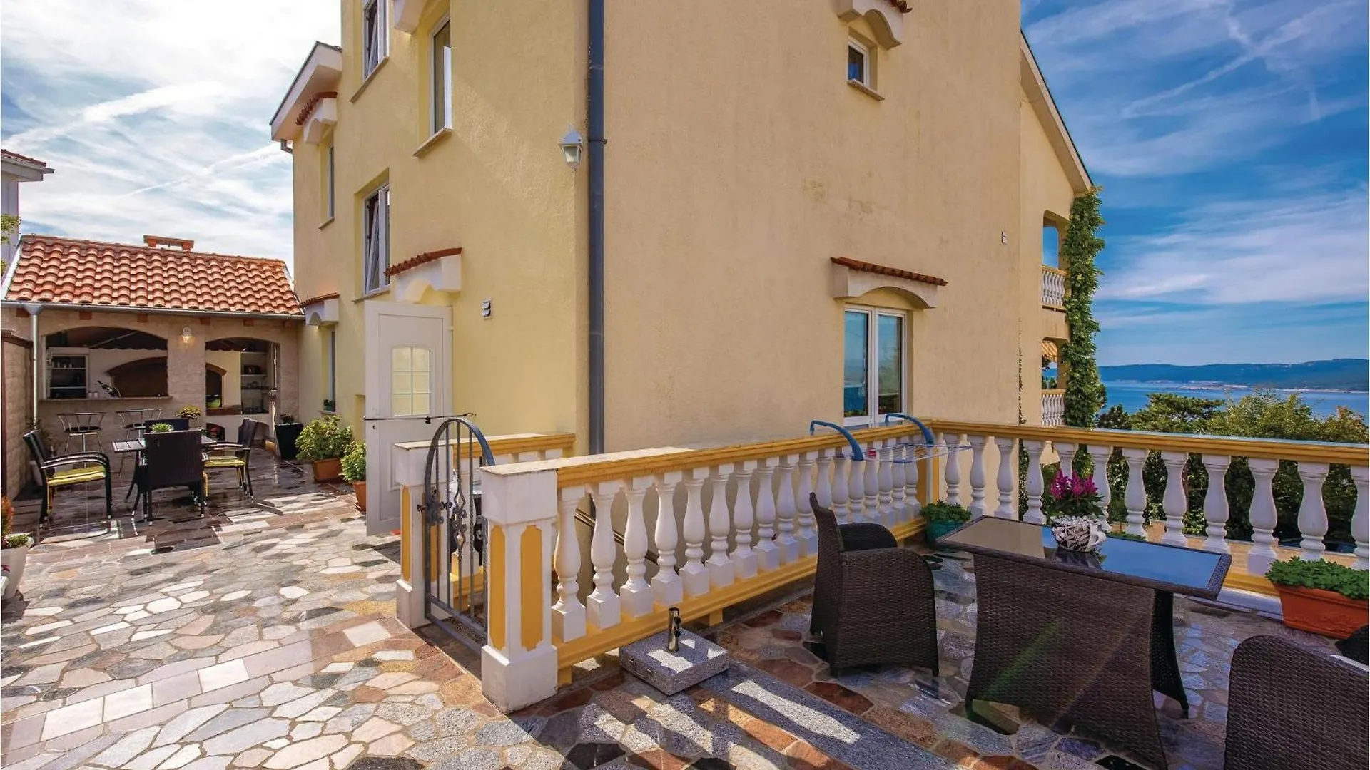 Cozy Apartment In Crikvenica With Wifi