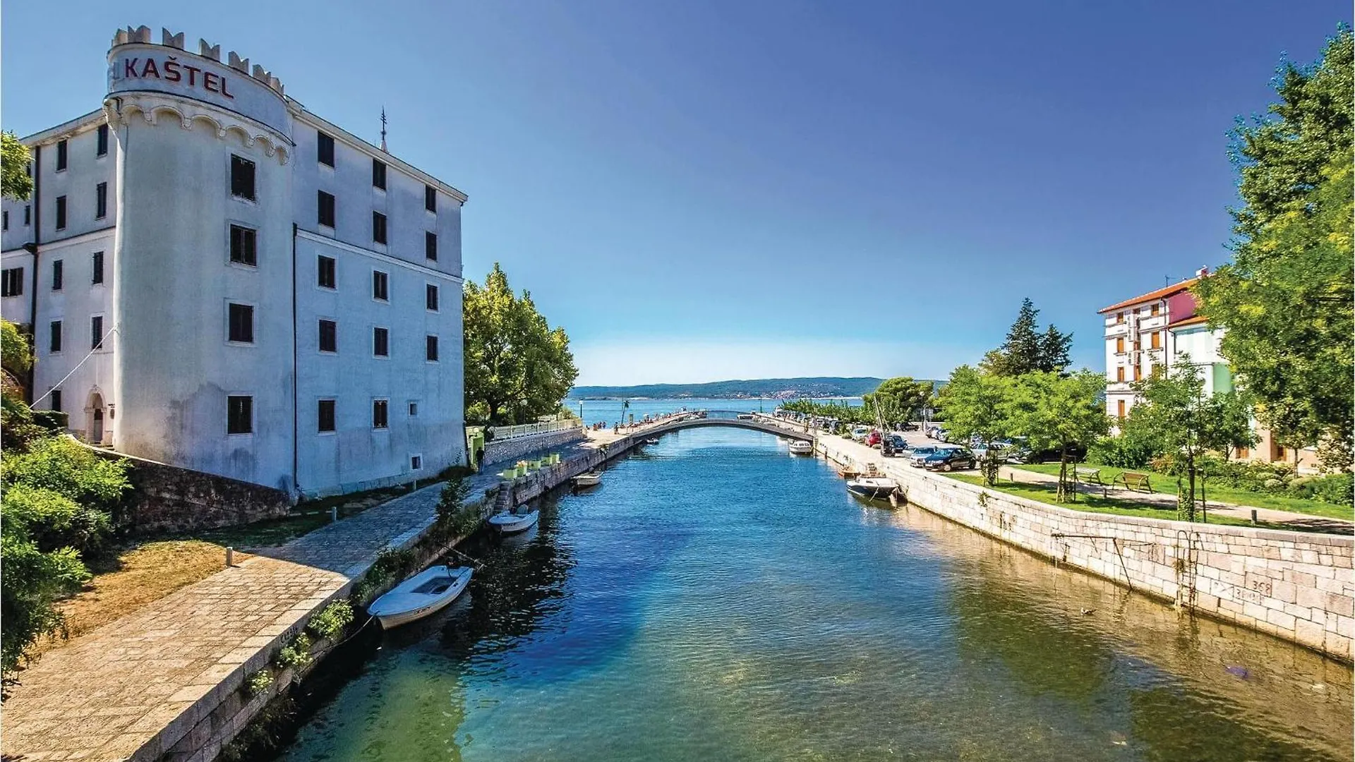 Cozy Apartment In Crikvenica With Wifi