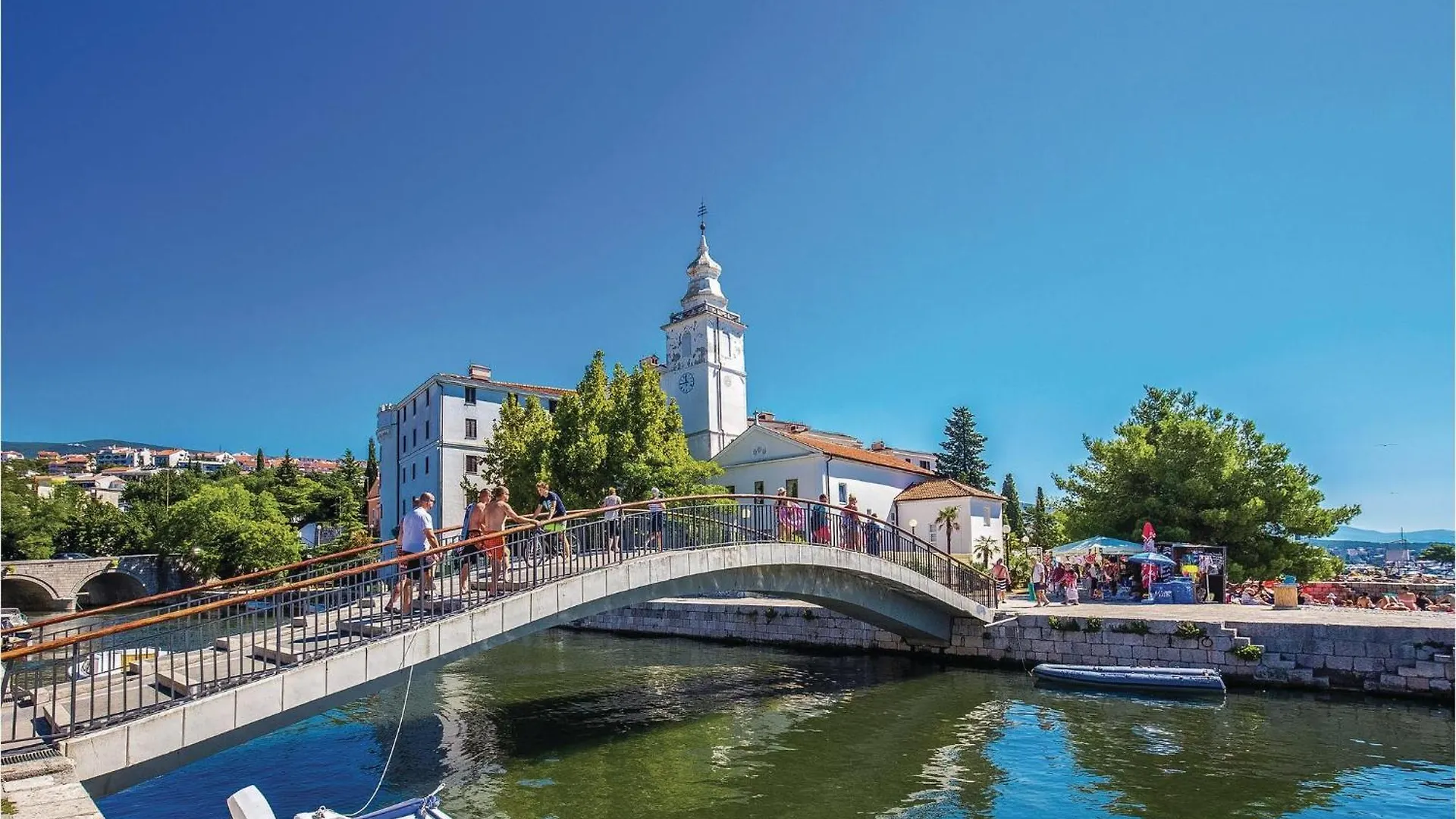 Cozy Apartment In Crikvenica With Wifi