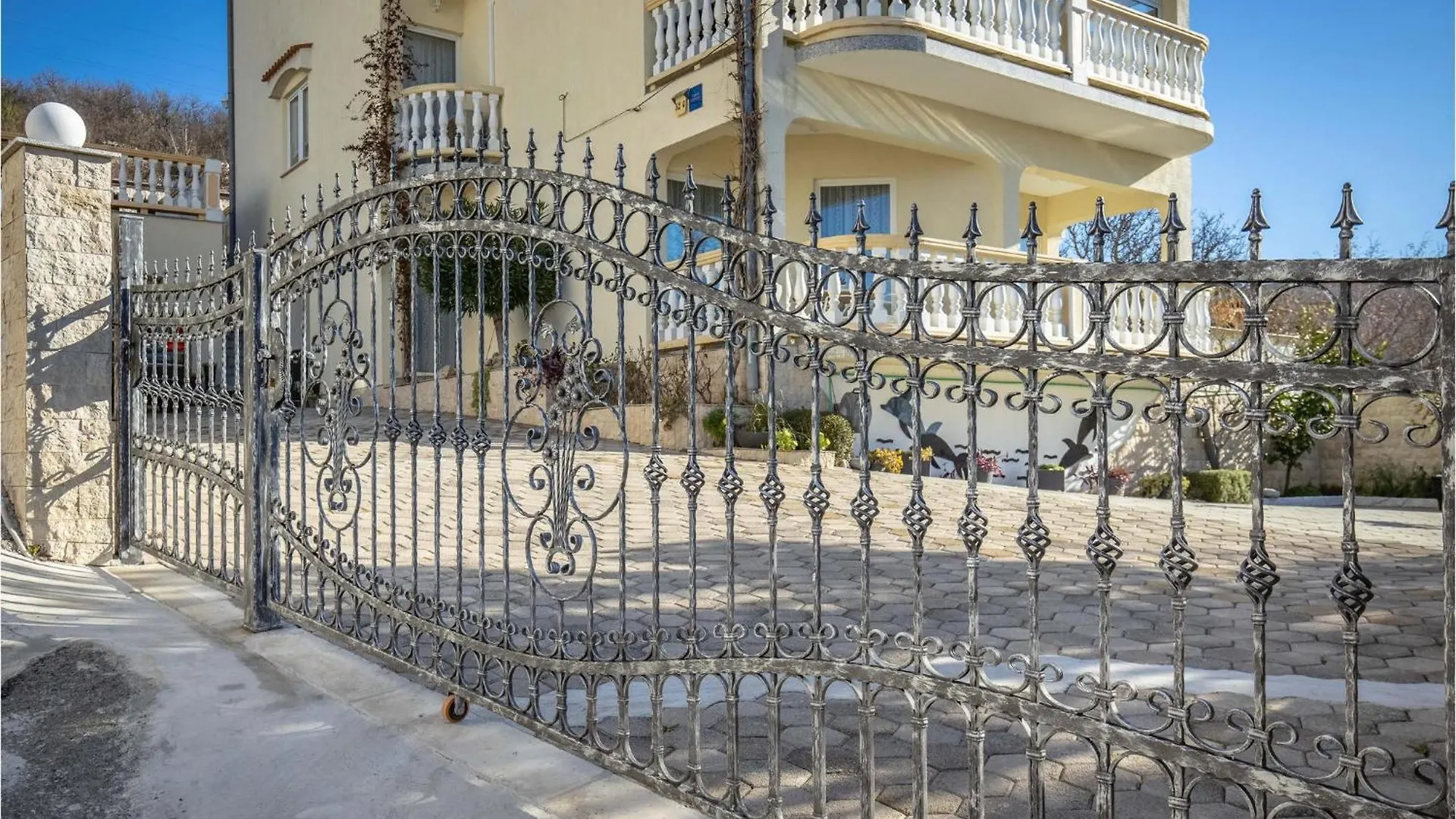 Cozy Apartment In Crikvenica With Wifi